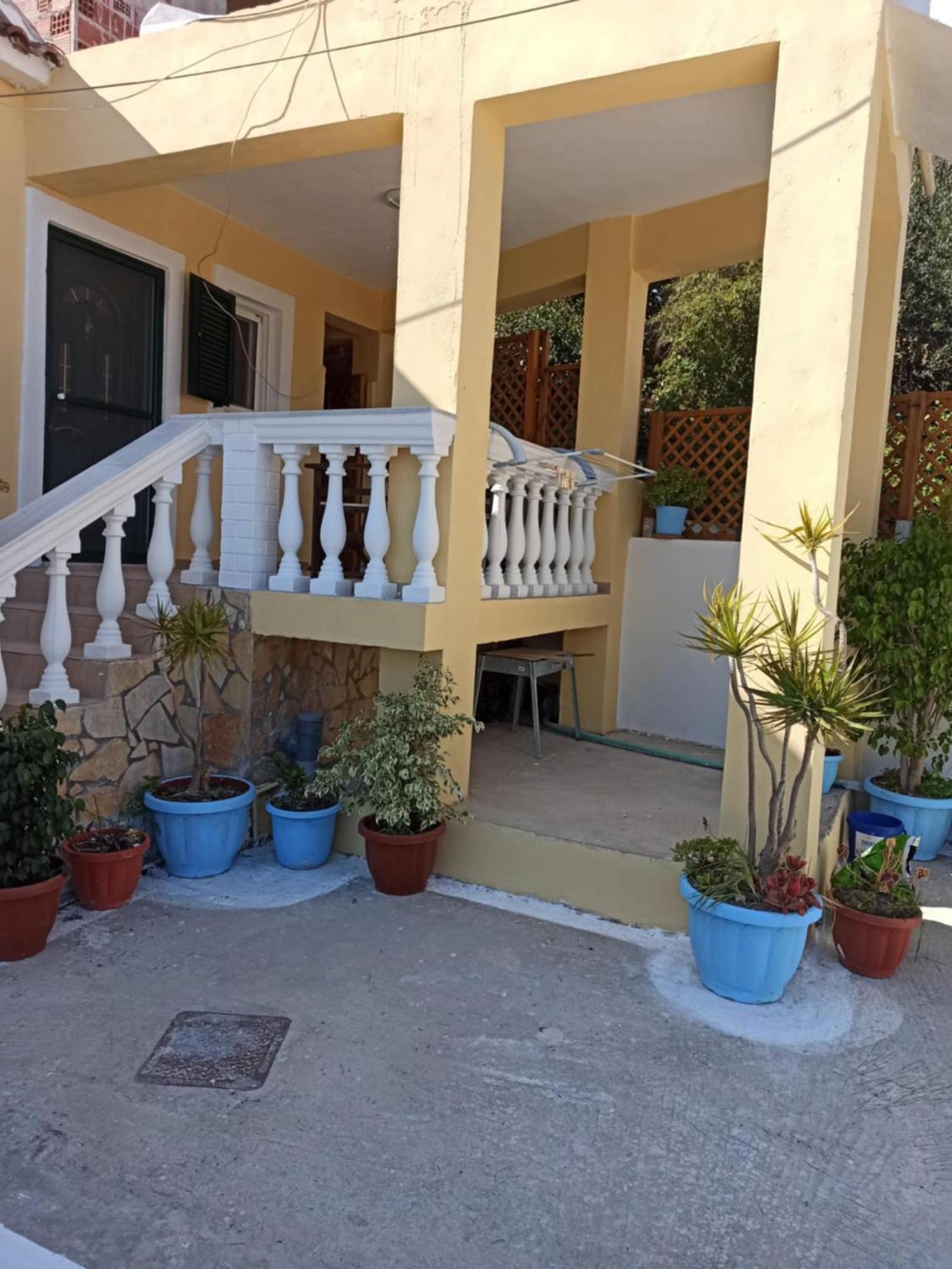 Dimitris House Petriti 아파트 외부 사진