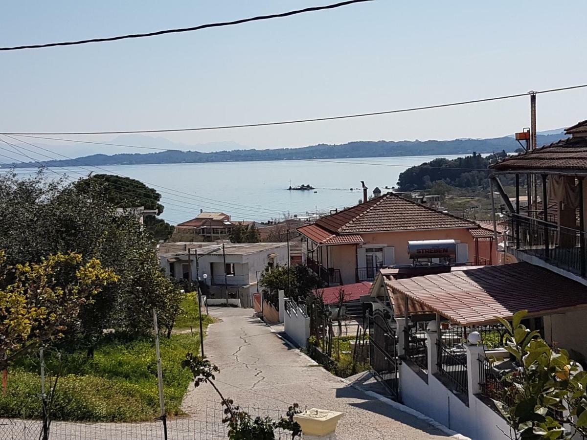Dimitris House Petriti 아파트 외부 사진